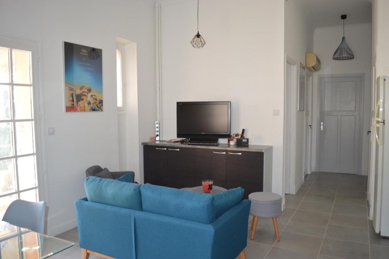 Villa A Golfe Juan Vallauris Bagian luar foto